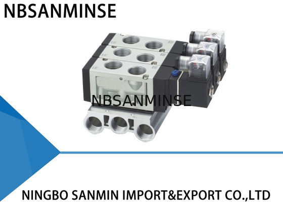 Five Port G3 / 4 " Thread Pipe Solenoid Pneumatic Valve Internal Pilot Type